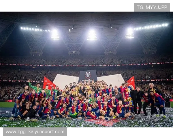 巴萨备战莱昂硬仗，冠军争夺战战术博弈升级