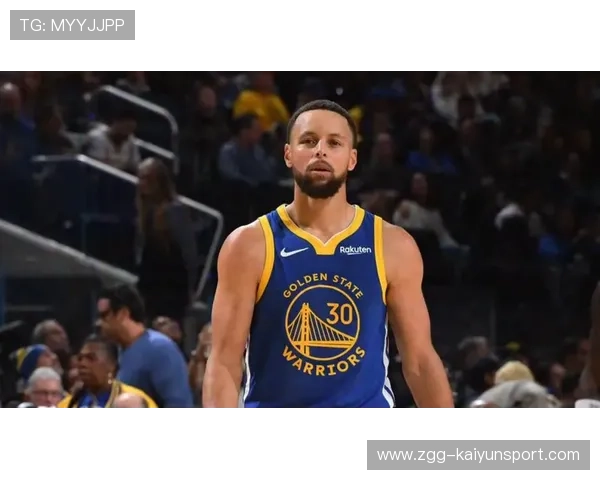 勇士库里第四节接管，连续得分带走